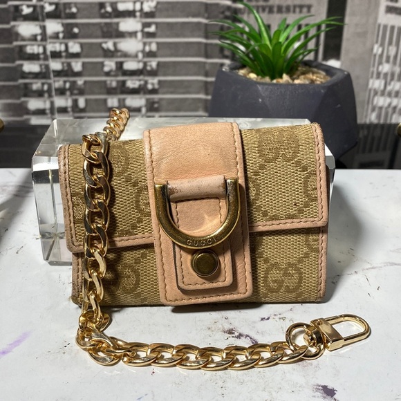 Authentic Gucci GG Key Case - Picture 4 of 16